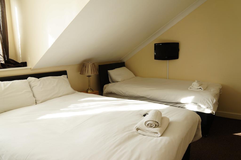 Vale Hotel