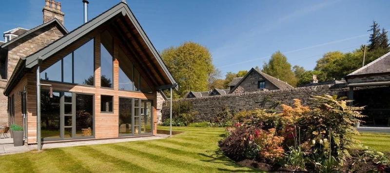 Craigatin House & Courtyard
