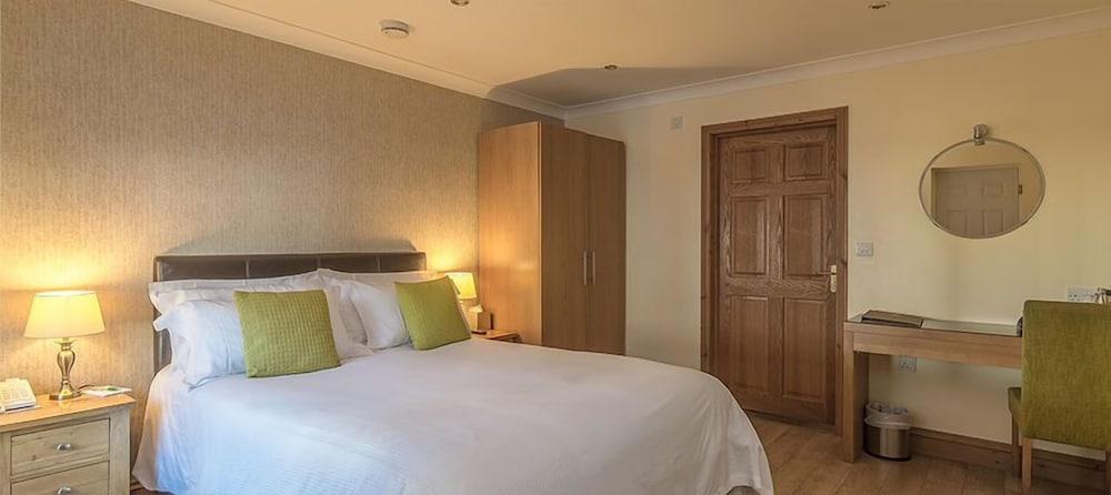 The Stanwick Hotel