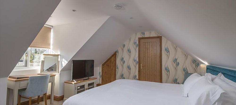 The Stanwick Hotel