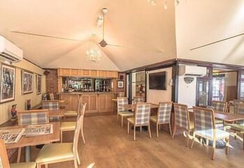 The Stanwick Hotel