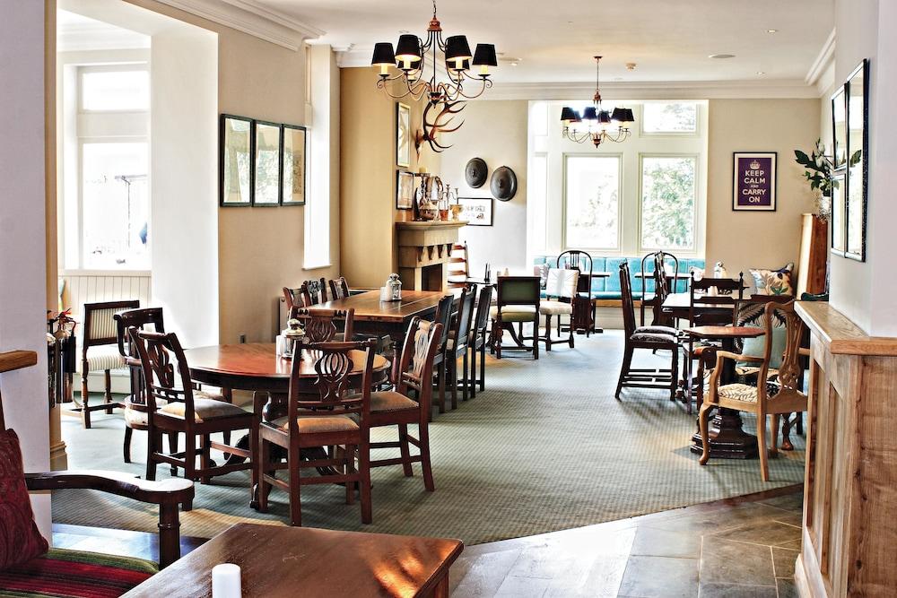Wheatley Arms Inn
