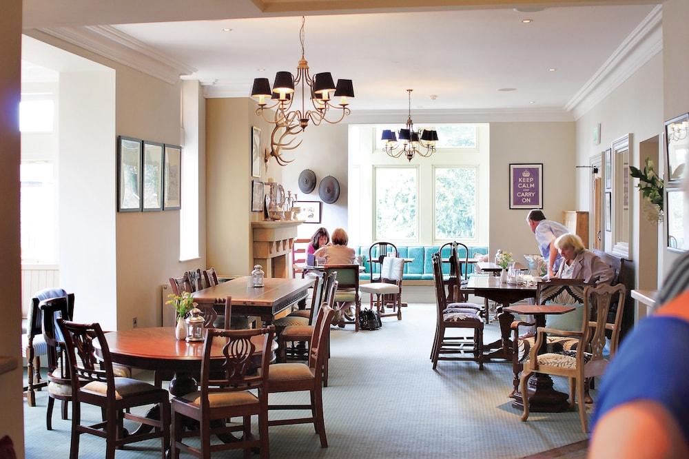 Wheatley Arms Inn