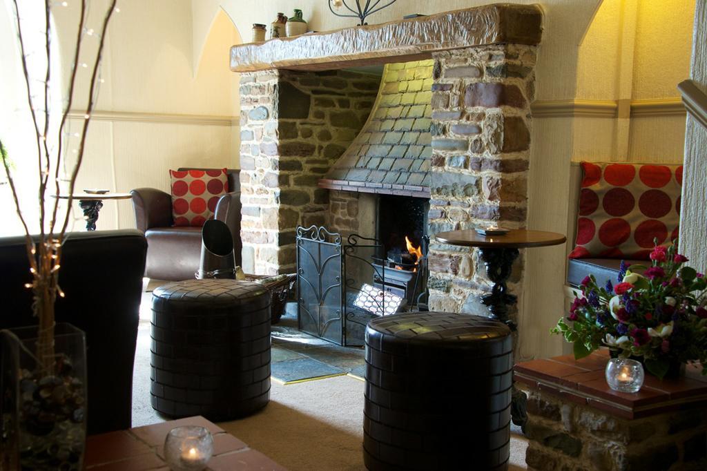 Tudor Lodge