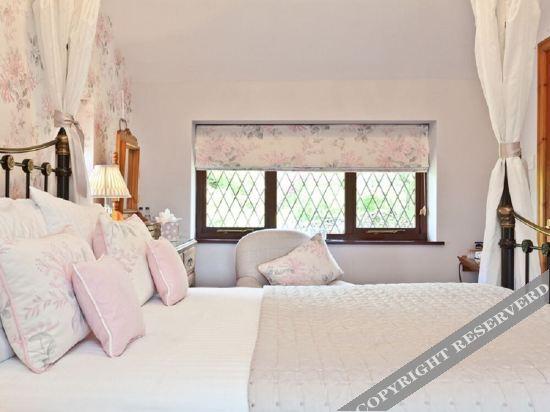 Hill Crest Country Guest House