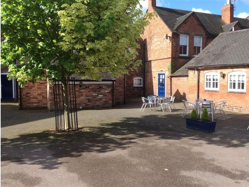 Tamworth Arms