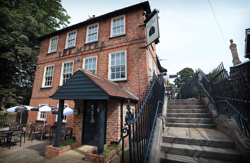 The Mitre Inn