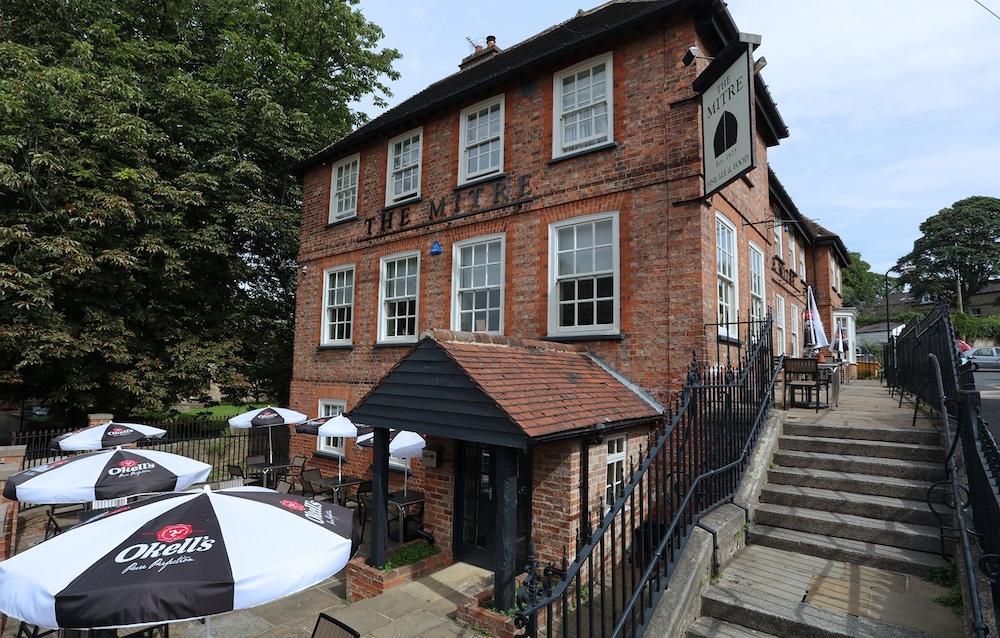The Mitre Inn