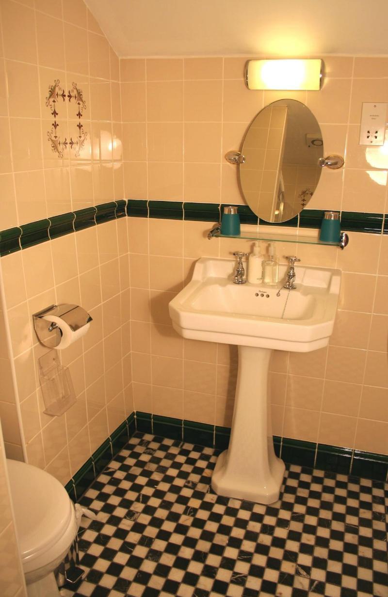 Telstar Guest House Exeter