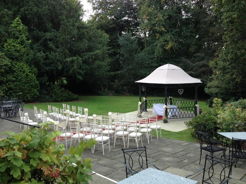 The Deanwater Hotel