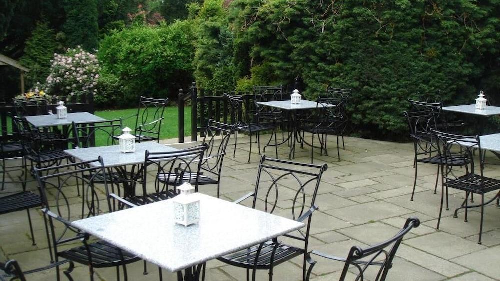 The Deanwater Hotel