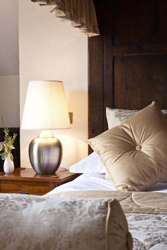 The Newbridge Hotel