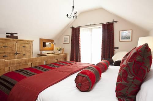 The Newbridge Hotel