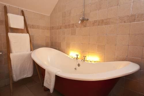 The Newbridge Hotel