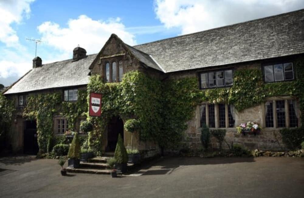 The Oxenham Arms Hotel