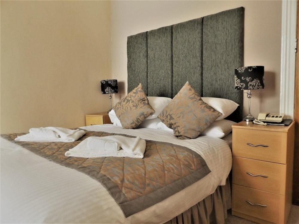 Membly Hall Hotel