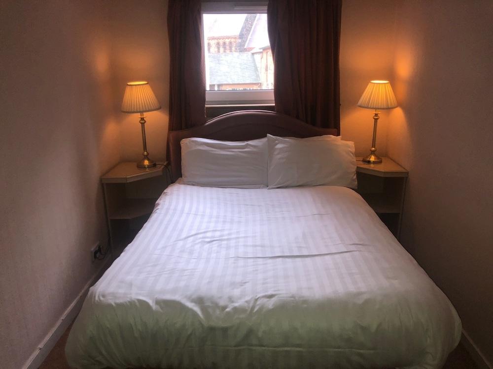 The Aberdour