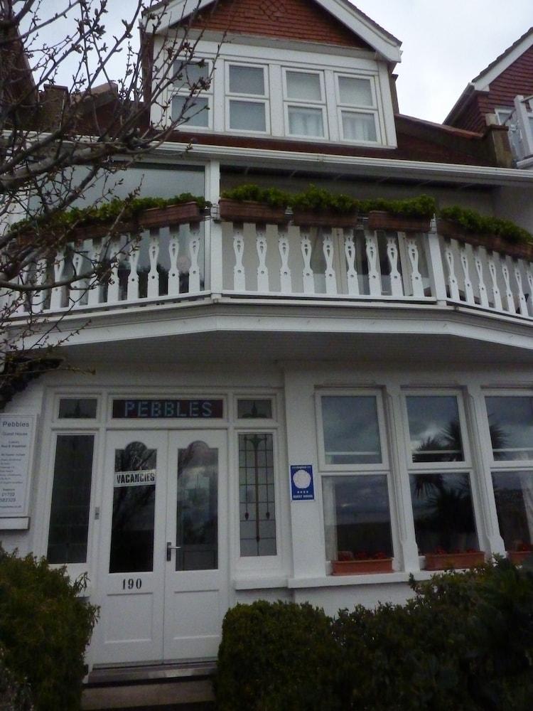 Pebbles Guesthouse