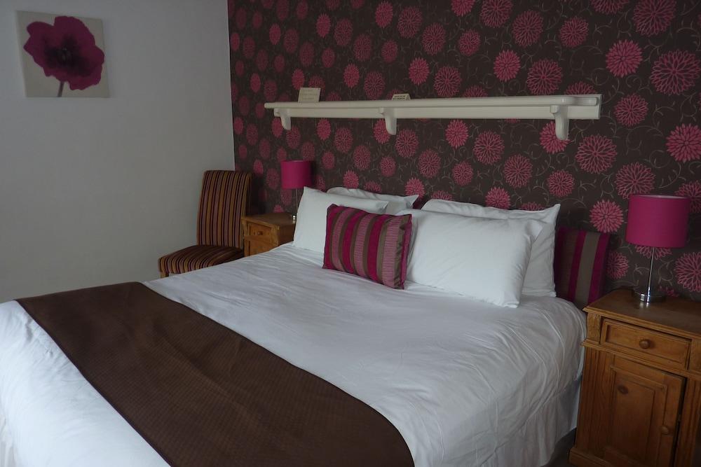 Pebbles Guesthouse