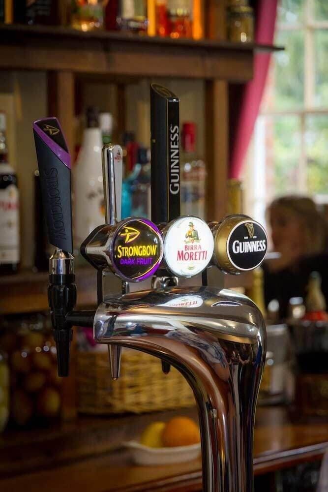 Hanmer Arms