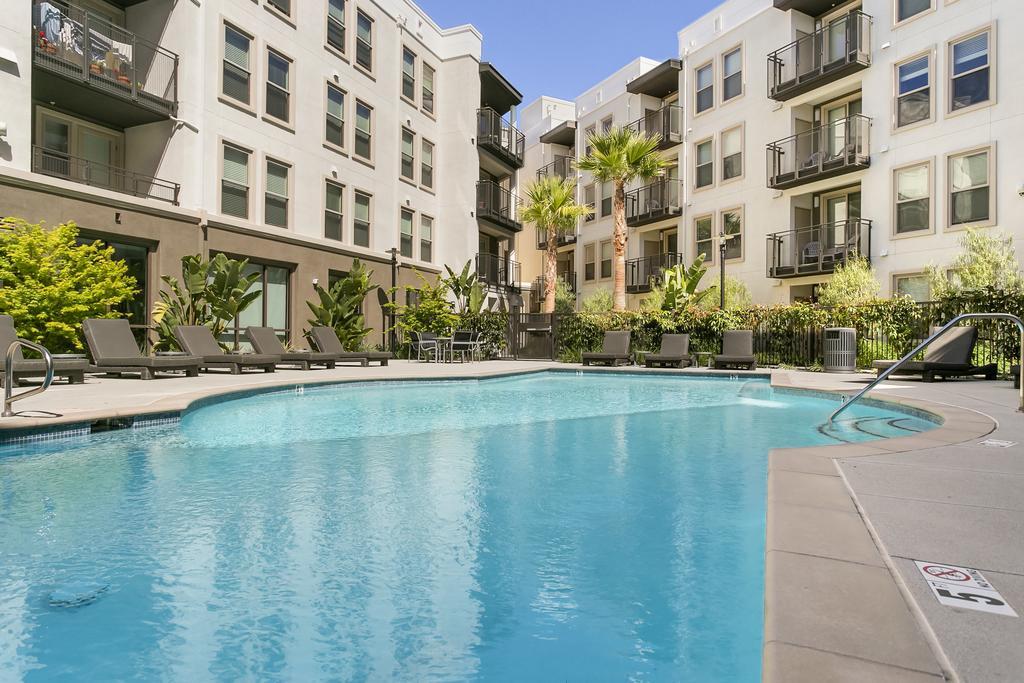 Oakwood Redwood City