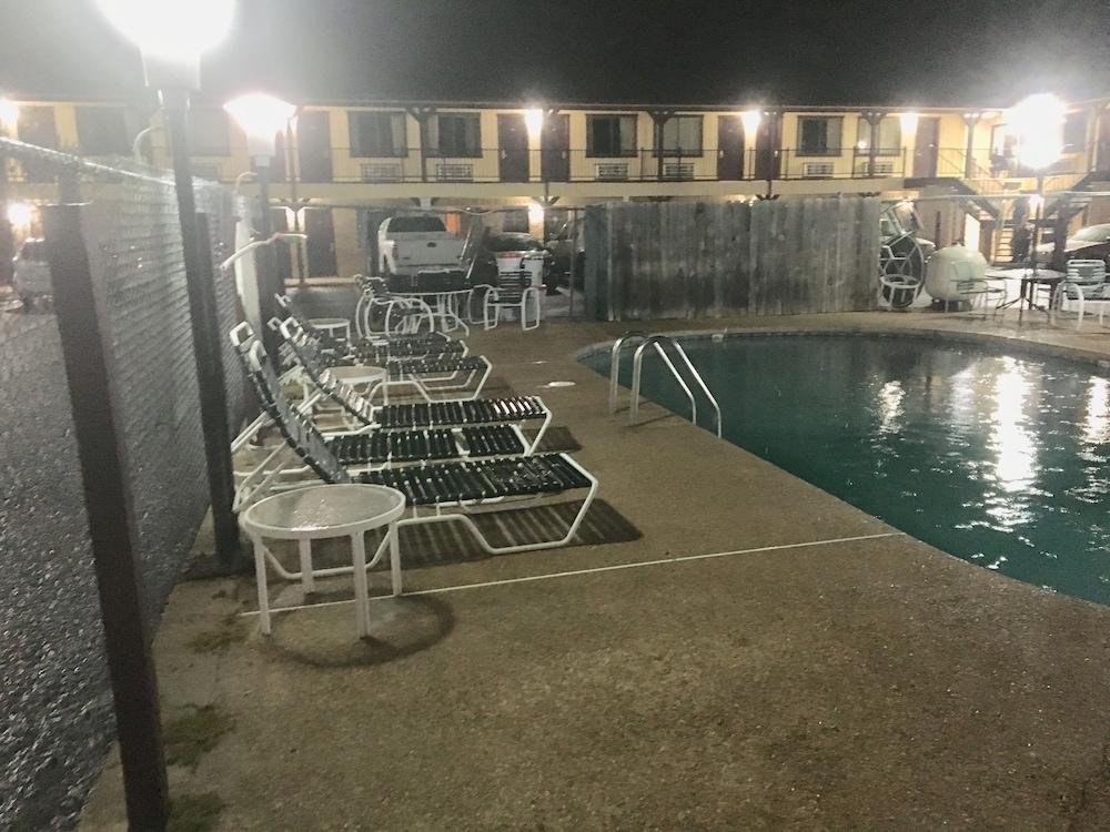 Inn at Mexia