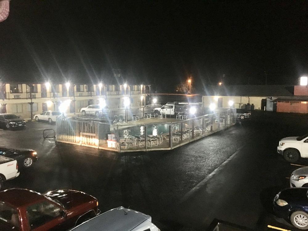 Inn at Mexia