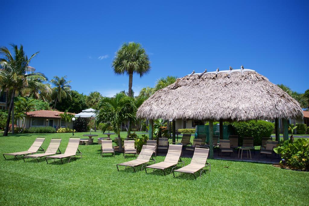 Royal Flamingo Villas