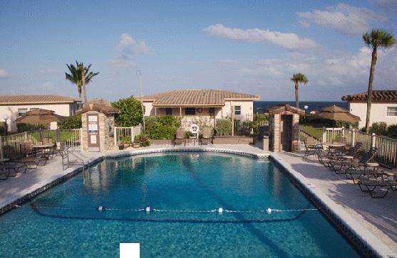 Royal Flamingo Villas