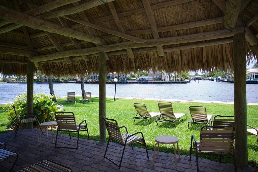 Royal Flamingo Villas