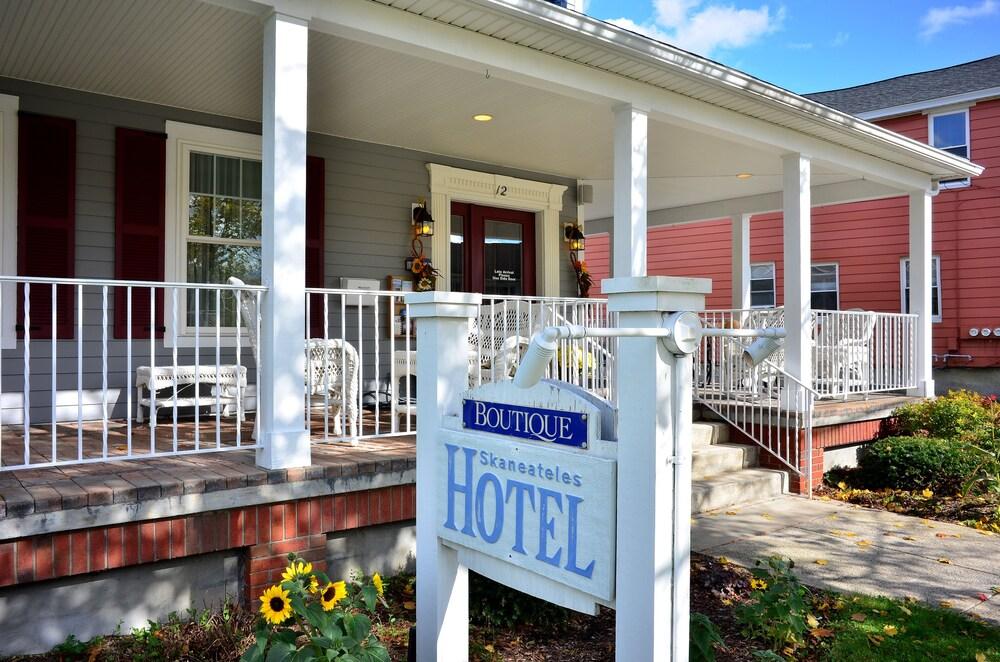 Skaneateles Suites And Boutique Hotel