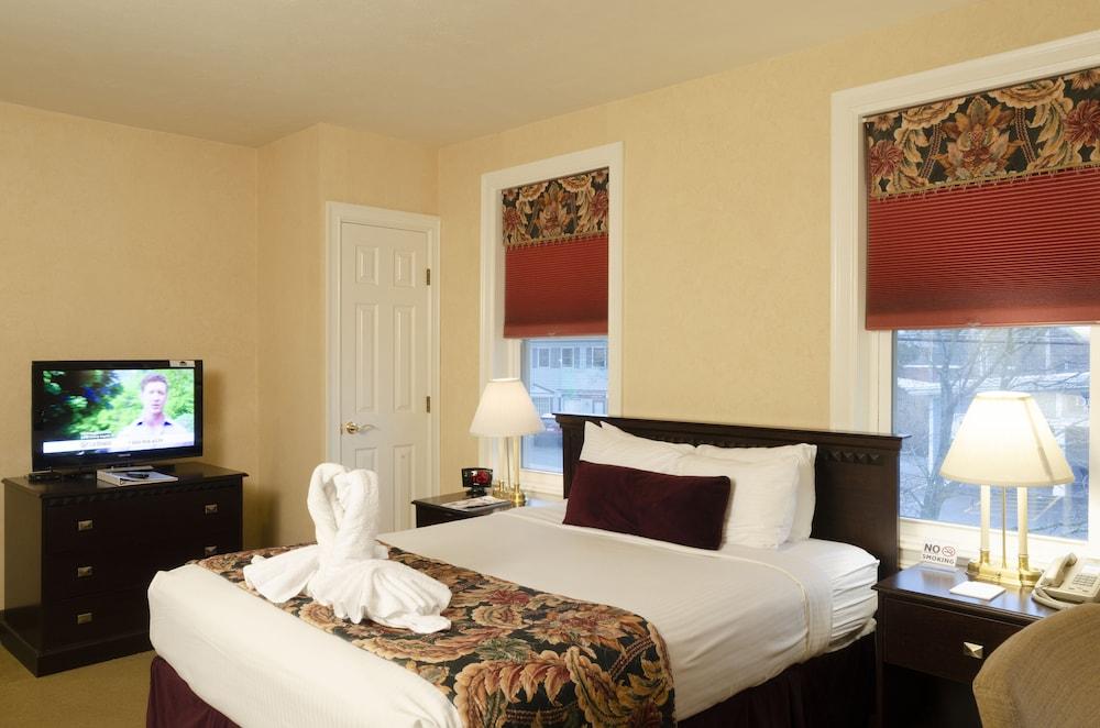 Skaneateles Suites And Boutique Hotel