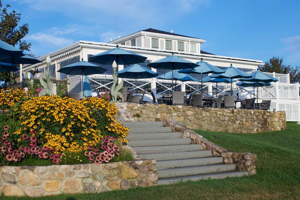 The 1661 Inn and Hotel Manisses