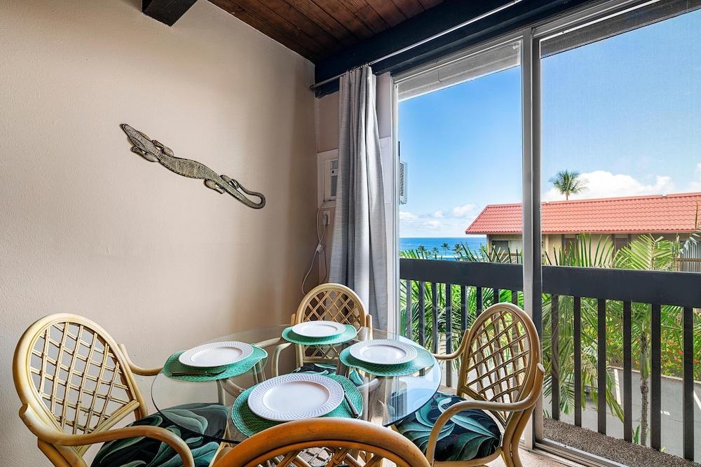 Kona Mansion