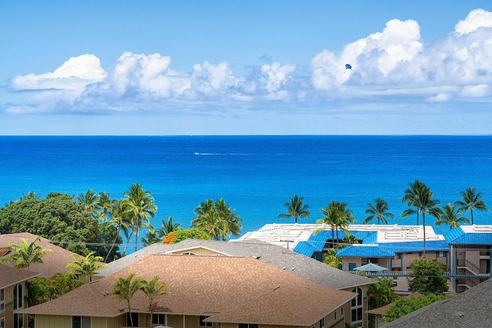 Kona Mansion