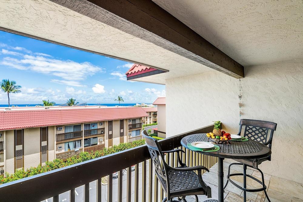 Kona Mansion