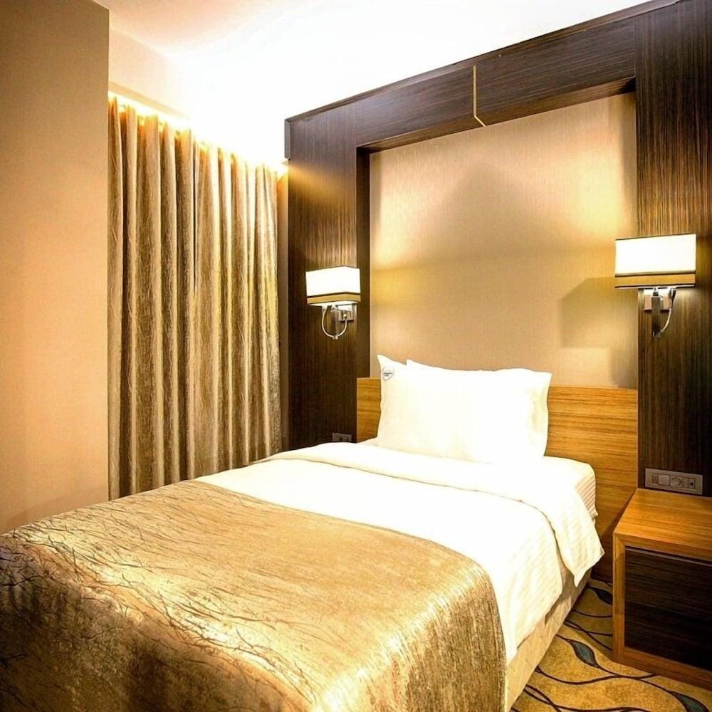 Lozengrad Hotel