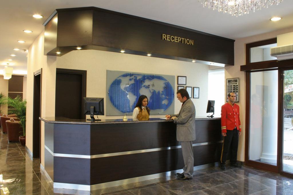 Ener Old Castle Resort Hotel