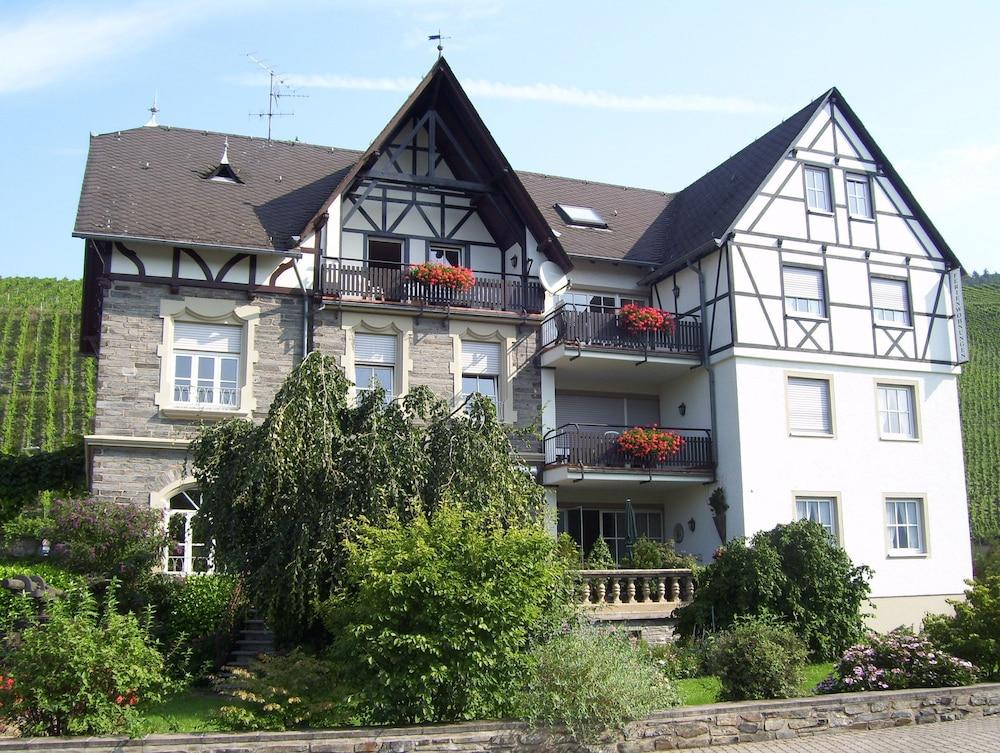 Ferienwohnungen Zum Niederberg
