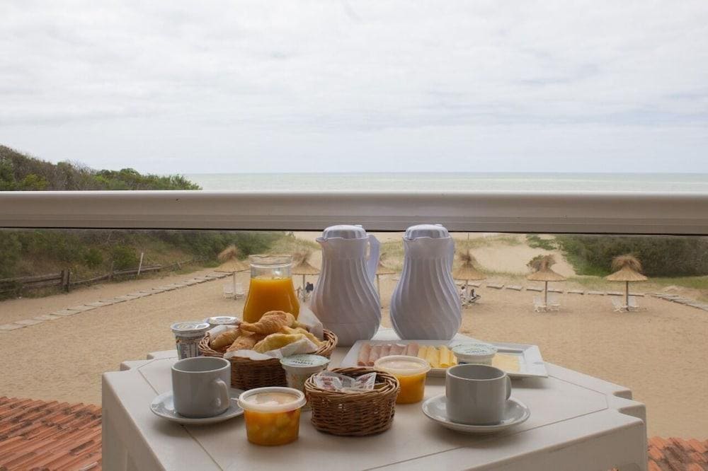 Carilo Soleil Apart Hotel