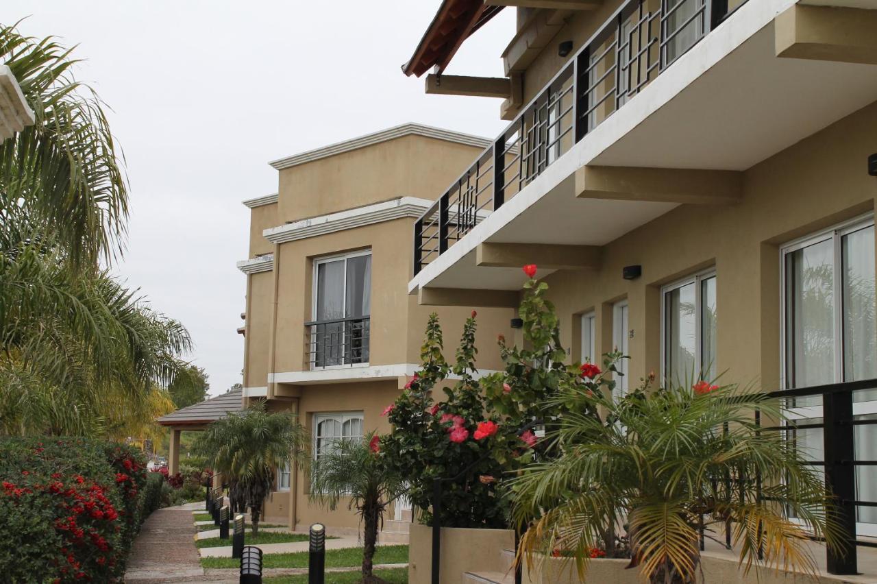 Brisas Del Lago Apart And Hotel