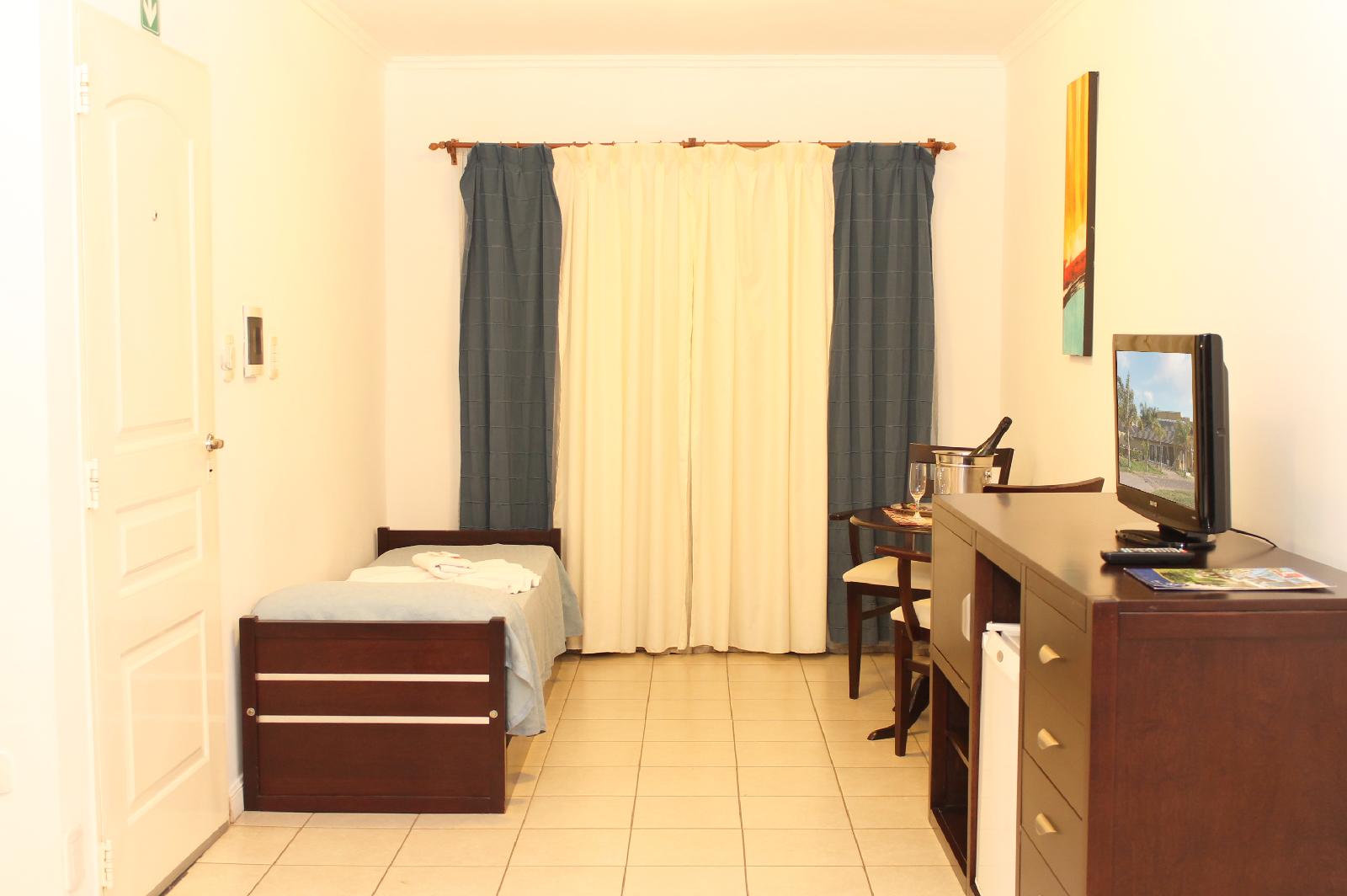 Brisas Del Lago Apart And Hotel