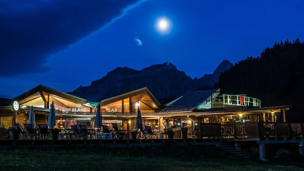 Hotel Le Loup Blanc