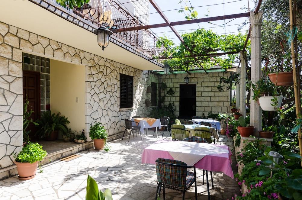 Guesthouse Moretic