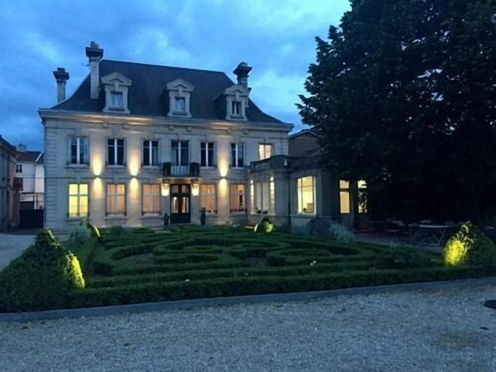 La Maison Dans le Parc
