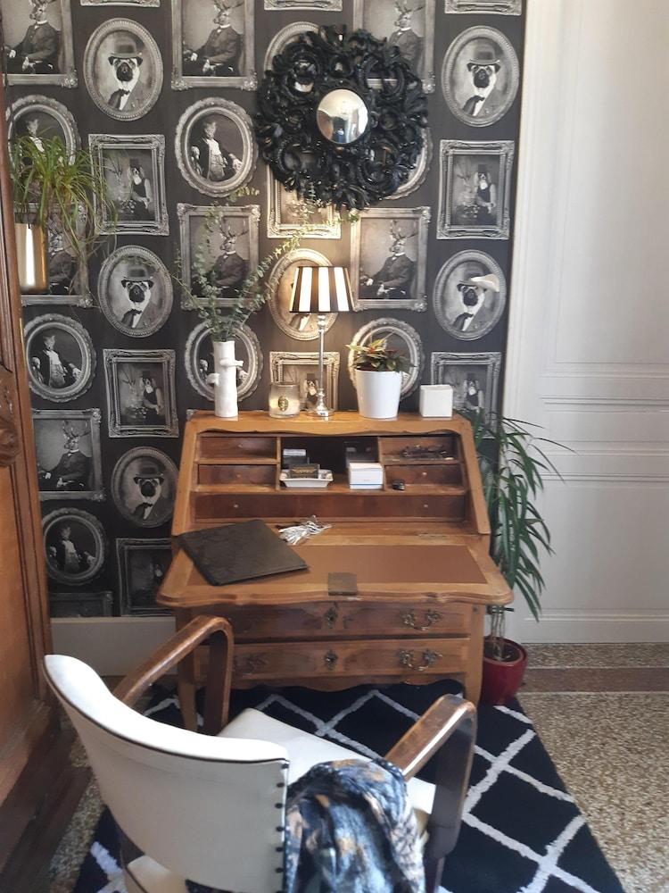 La Maison Dans le Parc