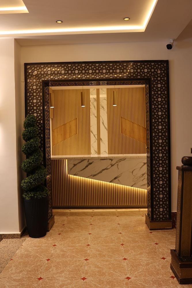 Hotel Des Lilas
