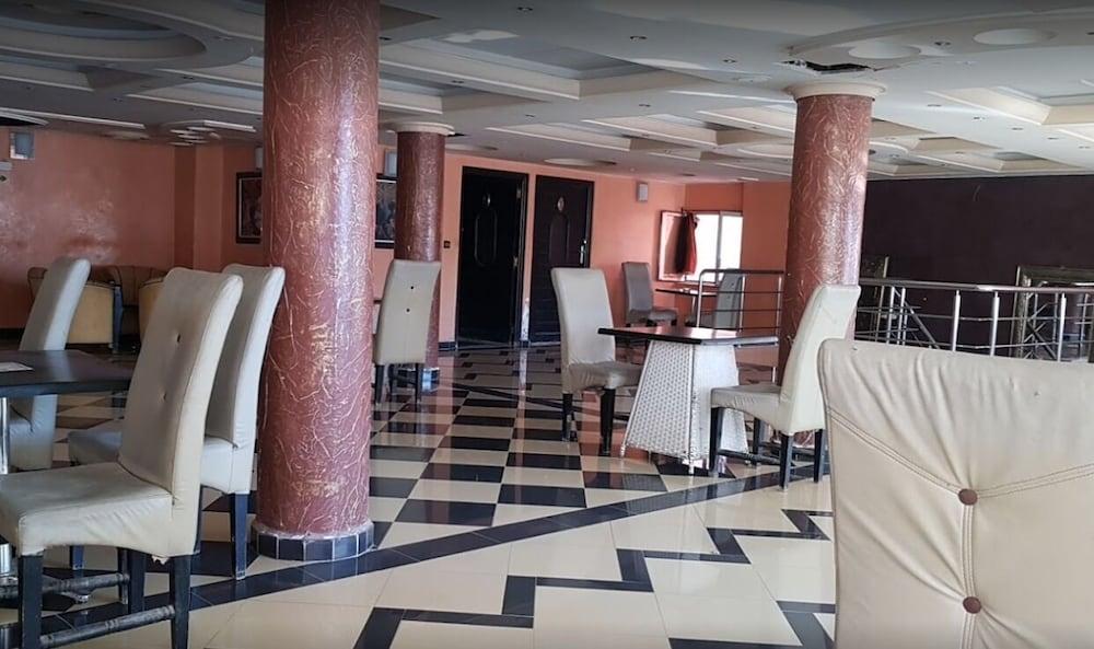 Hotel Benhama