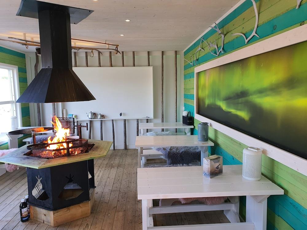 Batsfjord Hotell & Camping