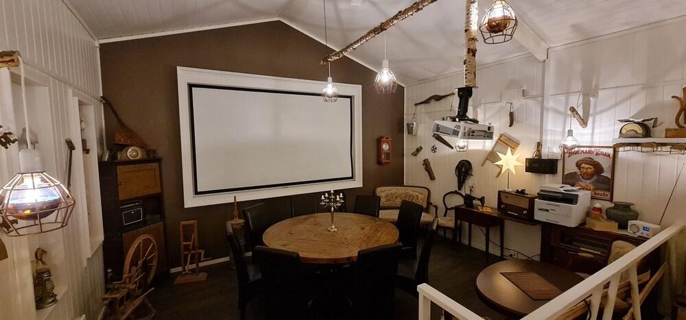 Batsfjord Hotell & Camping